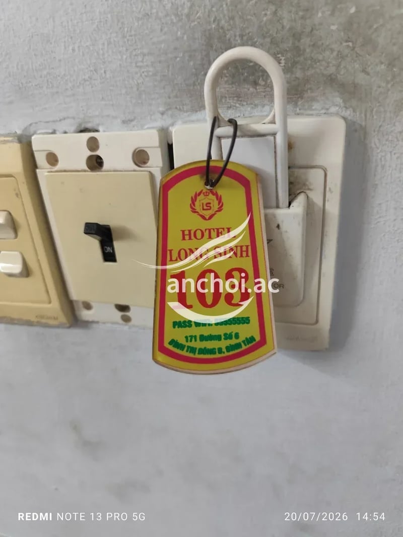 Em xinh tươi, trẻ trung dáng ngon, phục vụ chu đáo  — ảnh 4