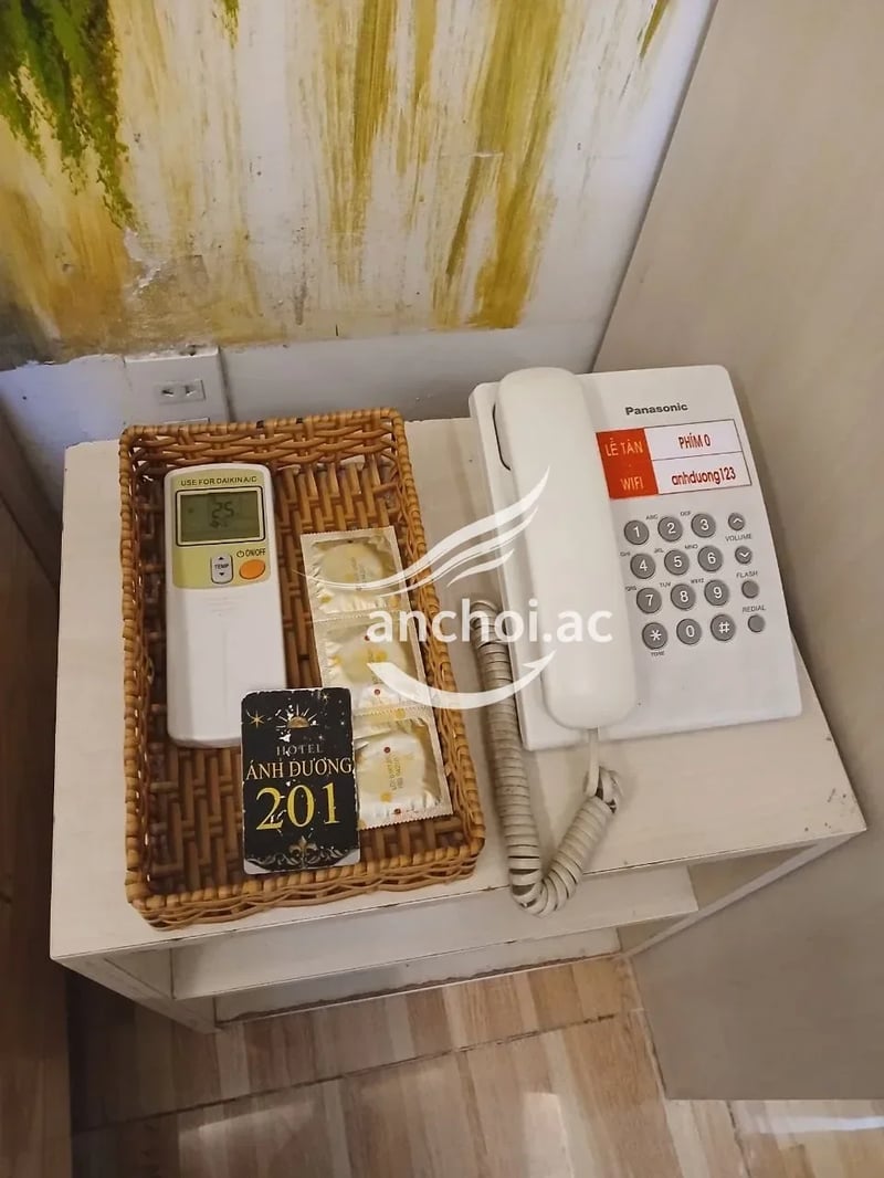 Hẹn hò với e, gặp cái là chào hỏi nói chuyện vui vẻ như người yêu í, e chăm sóc  — ảnh 4