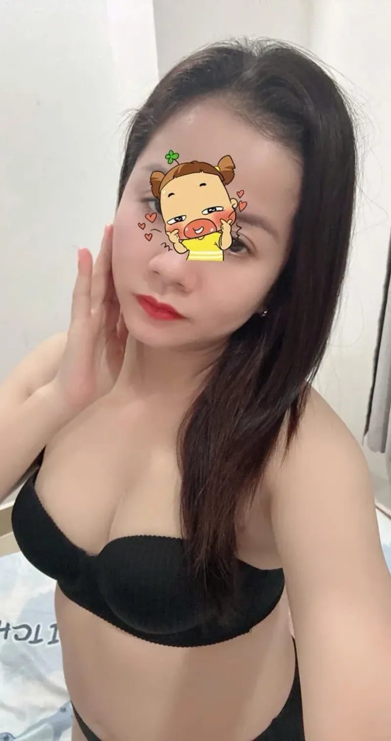 Ⓜ️[ Gái Massa Dạo ] - LoLi - Chym đẹp Cạo Sạch ( Bán Chuyên )