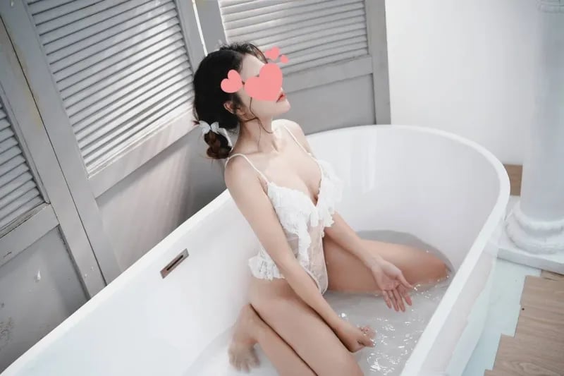 GEN Z YẾN NHI  NGON NHƯ HỌC SINH BODY NUỘT MAX SEVER 