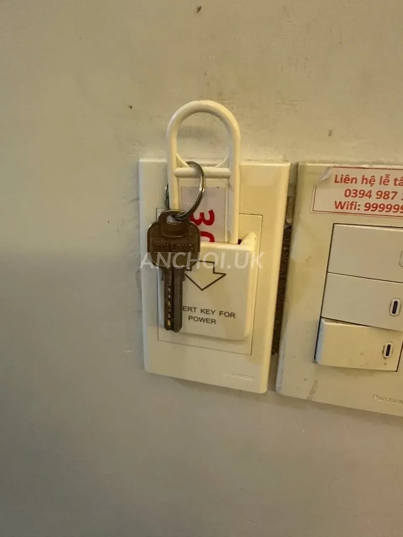 Em dễ thương, vui vẻ hợp tác, bím đẹp