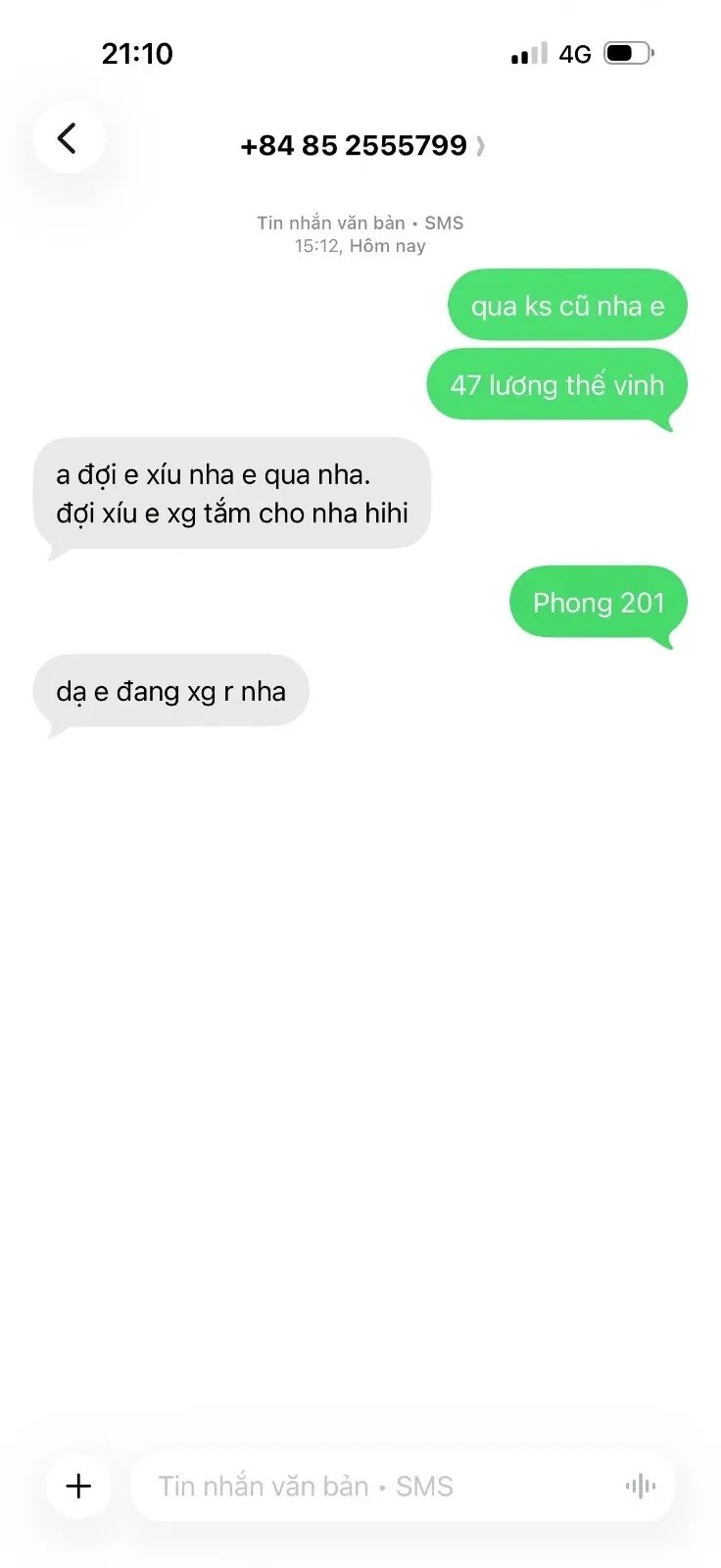 Khuôn mặt xinh khả ái, body chuẩn, nhìn kích thích vãi. đẹp quá như một tuyệt tá