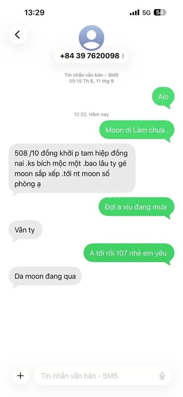 Bé moon mới xuống đồng khởi mình đã Ge gặp em nó .chuẩn không cần chỉnh .ae sợ t