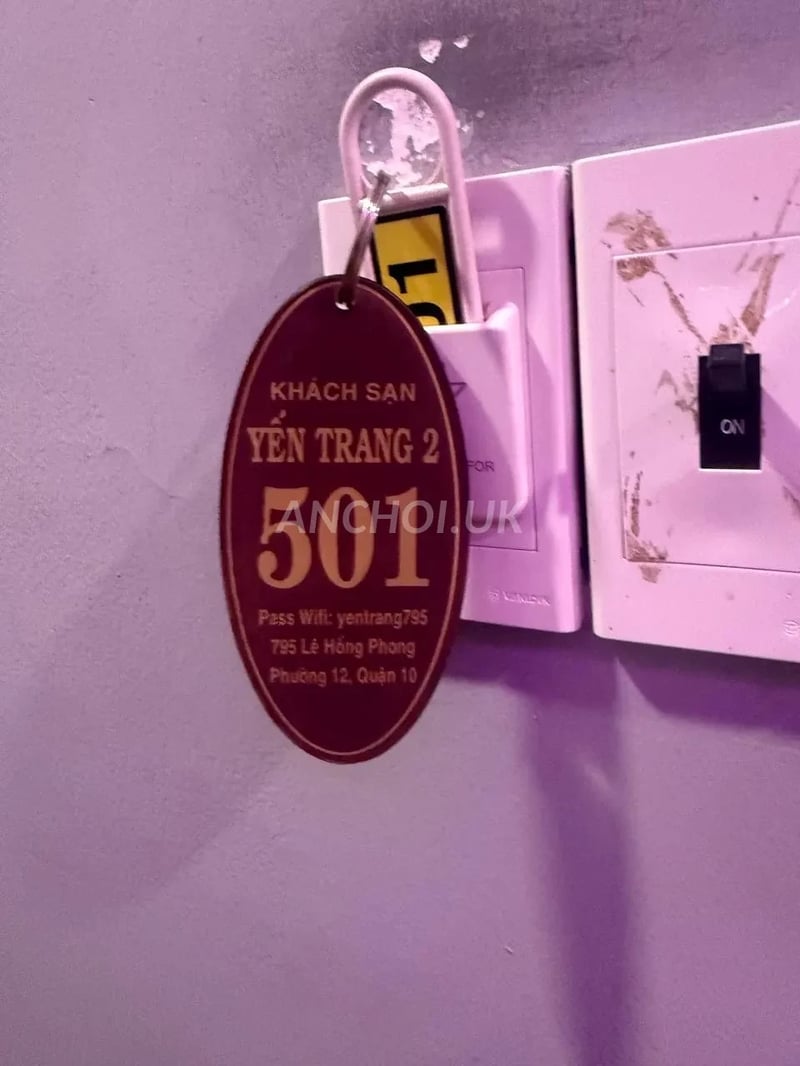 Da trắng, mặt xinh, tính tình vui vẻ.
Đi okee nhé các bác. — ảnh 4