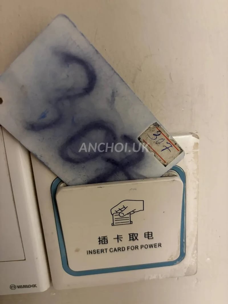 Đã cảm nhận em này vú đẹp vừa bóp bím có nước chơi sướng bj nhiệt tình rất ổn. E — ảnh 2