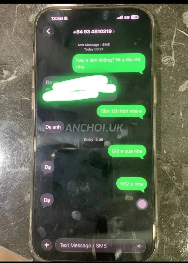 Em vui vẻ, nhiệt tình, âm thanh rên rỉ nghe sướng vô cùng