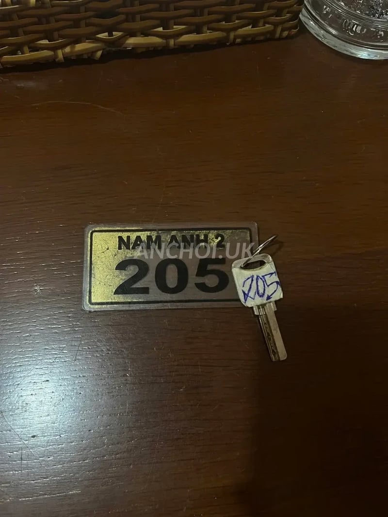 Công nhận e nó xinh, body ngọt nước. Màn chào súng rất ấn tượng, nắc e mấy nhịp  — ảnh 2