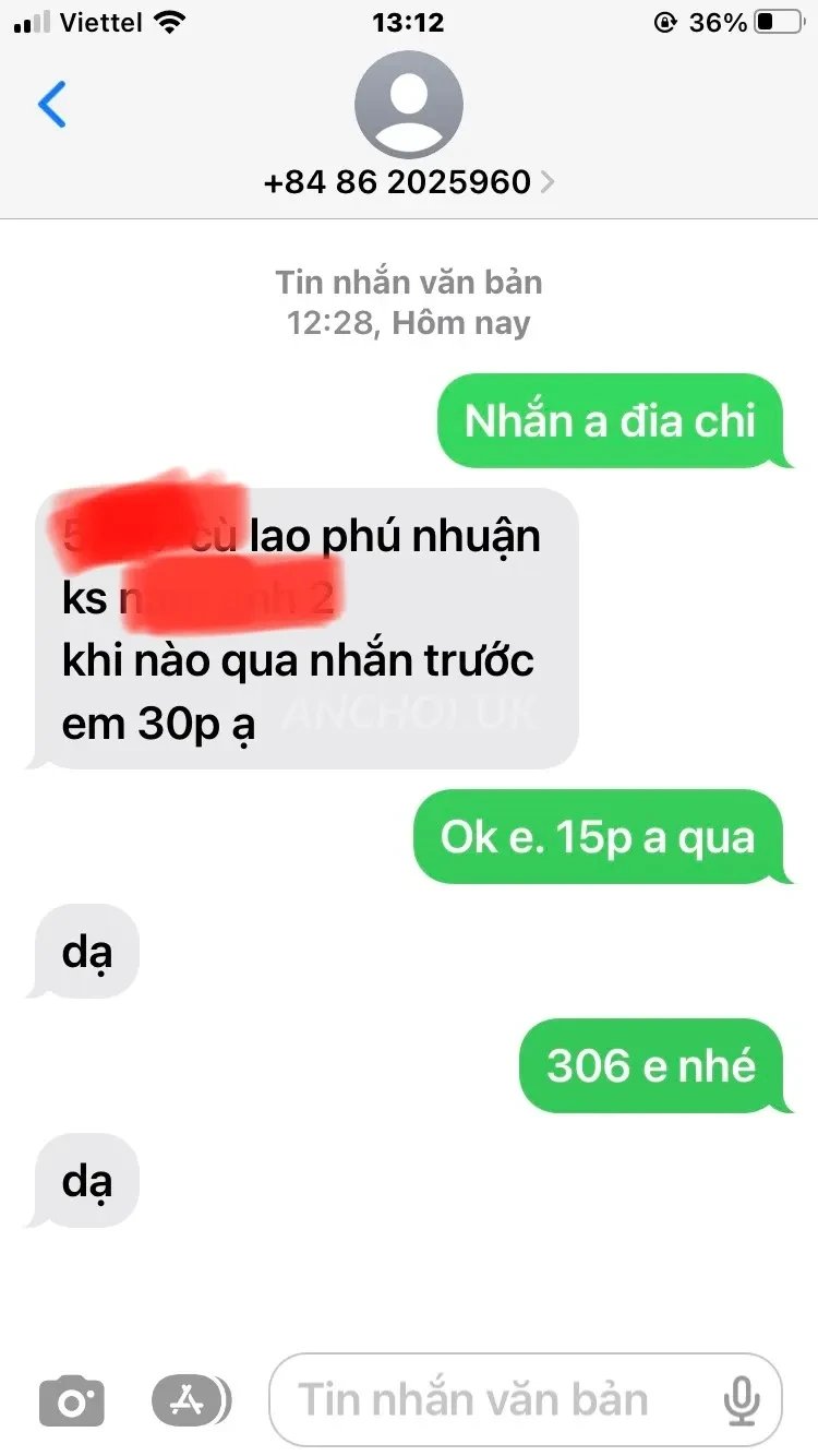 Em này bú cu quá đỉnh, bác nào không cẩn thận thì xuất luôn. Dàn cái máy thoáng,
