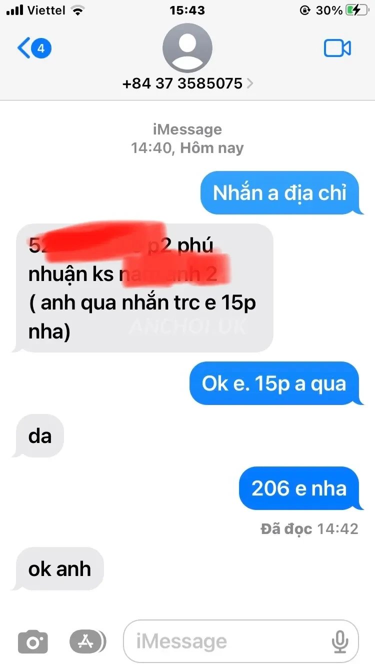 Bé hơi bị xinh dâm nha . cặp mông doggy nó nhún nhịp nhàng kích thích vãi . kèo 