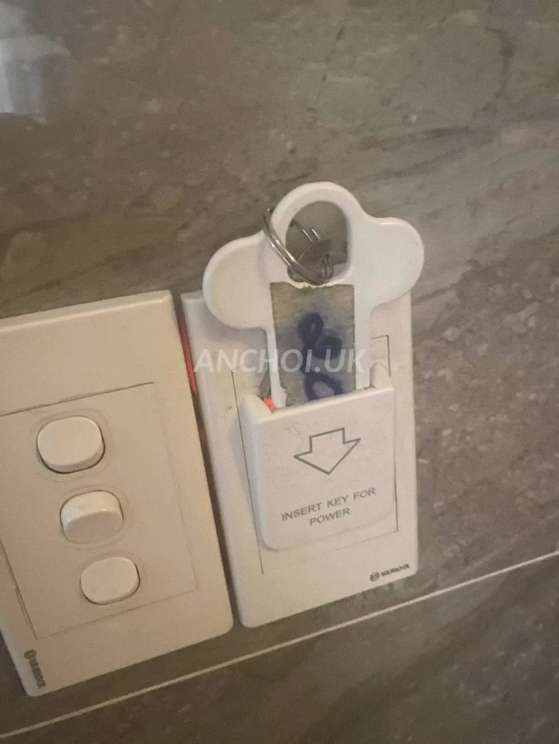 Bé xinh hơn tưởng tượng, hai bầu vú đẹp phát mê — ảnh 4