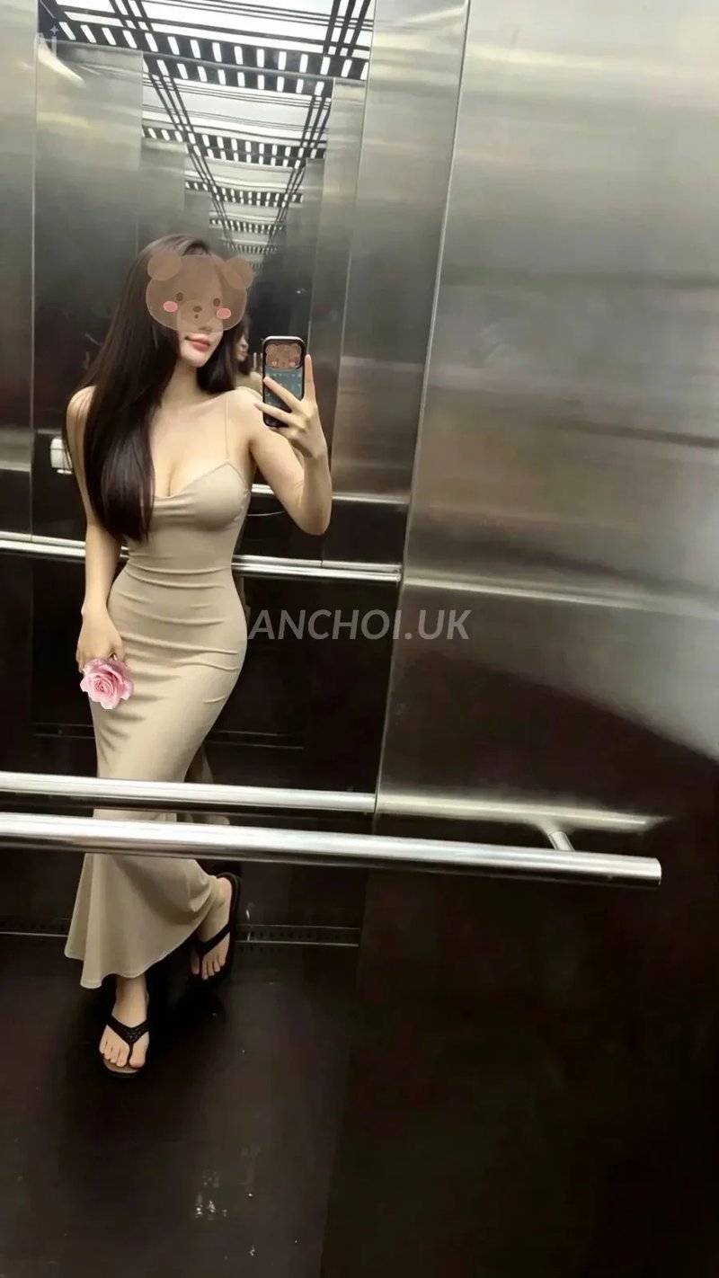 BÉ XOÀI - SIÊU PHẨM HOT GIRL LÊN SÓNG, NỮ HOÀNG SẮC ĐẸP
