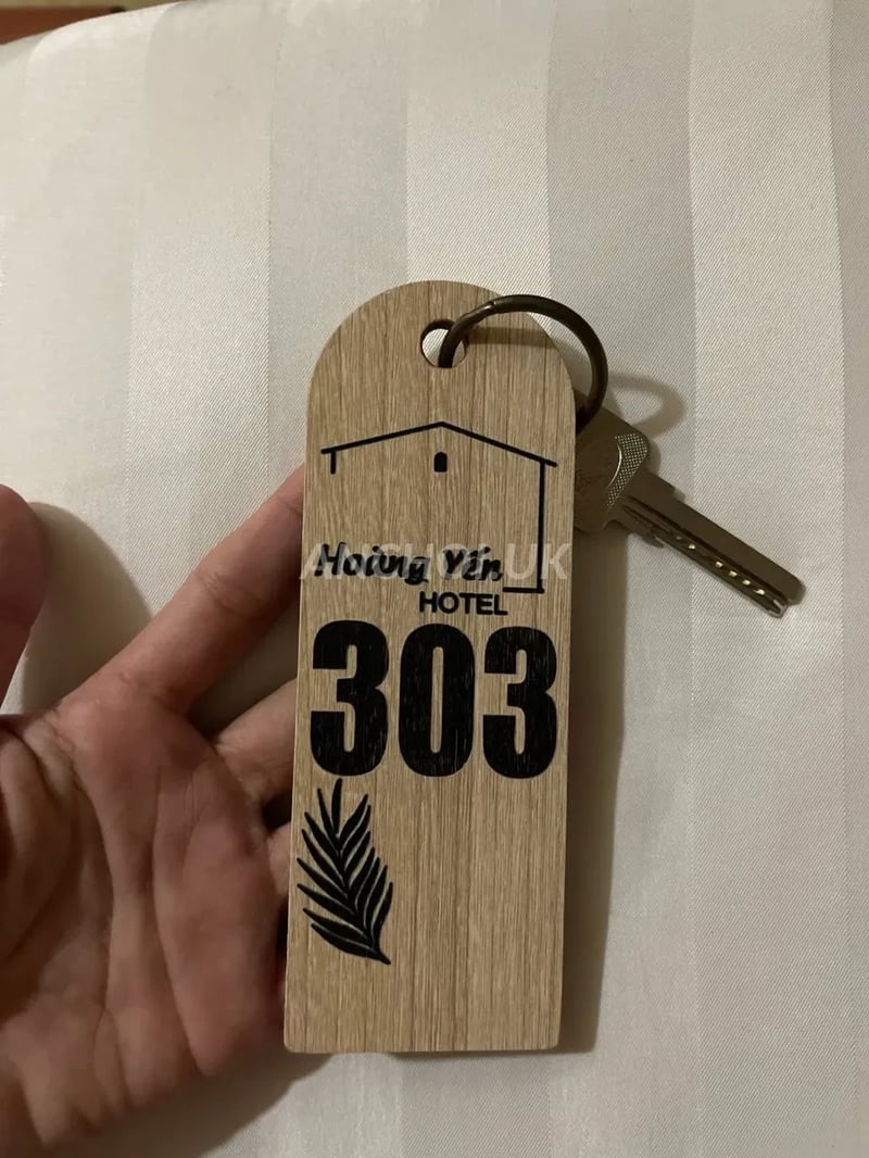 ae đồng dâm nên trải nghiệm em hàng này phải nói em dâm xinh. Vô cùng thích bé n