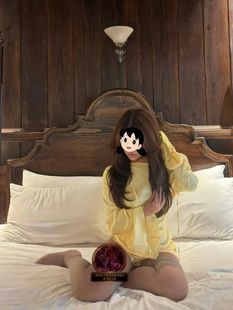 BÉ BƠ - HOT GIRL MẪU ẢNH MŨM MĨM SIÊU DỄ THƯƠNG! 0396574403