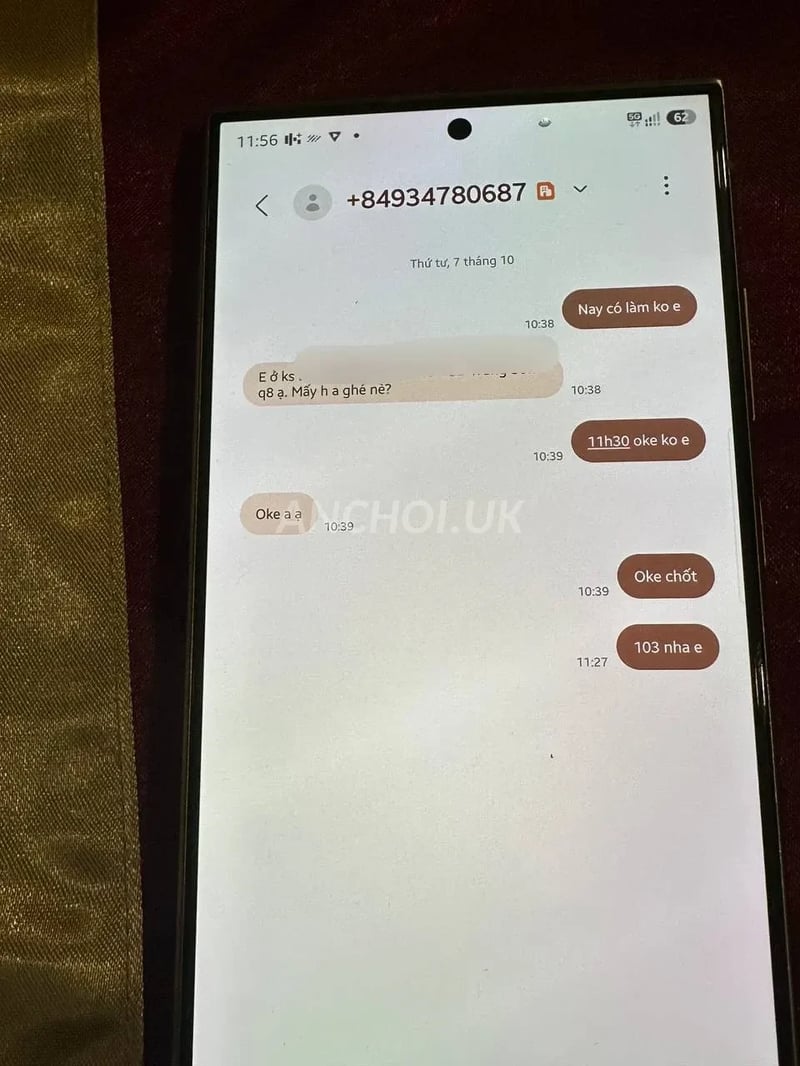 Vừa có cuộc yêu với em, quá đã tê tái hết cả con chym, em vừa bước vào là đã ưng