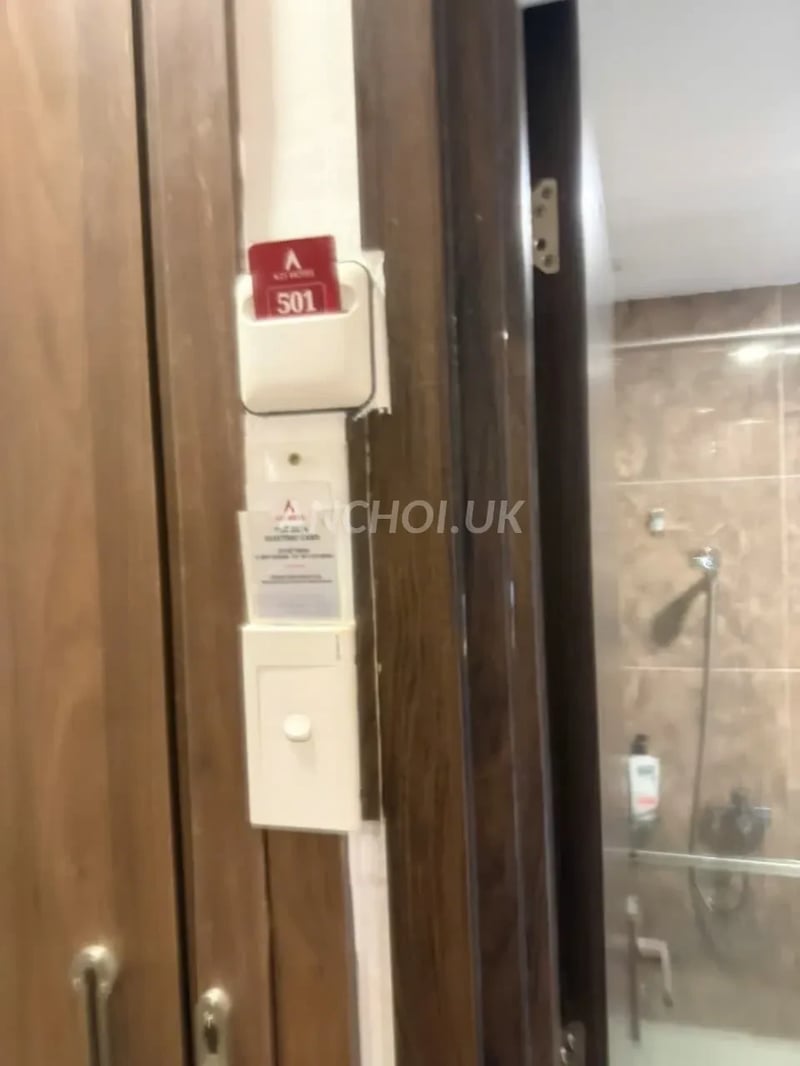 Gặp em rất hài lòng. Đẹp, tình cảm và vui vẻ, cho bóp cho liếm. Ấn tượng nữa là  — ảnh 2