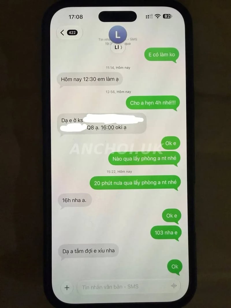 Em gái vui vẻ nhiệt tình. Ngực thật , Bj sâu. Làm tình rất cảm xúc. Chiều khách.