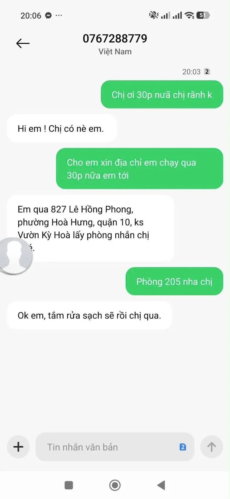 Chuẩn milf luôn
Body đẹp , phong cách sang trọng 
Sang búcu ko nhã hhha — ảnh 2