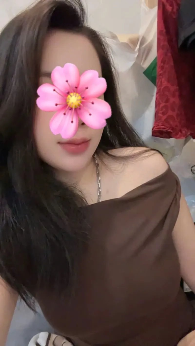 ❤️ Thuỳ Linh ❤️ gái xinh - ngọt ngào - mộng nước ✅ ảnh mộc 100% tự chụp không chỉnh sửa