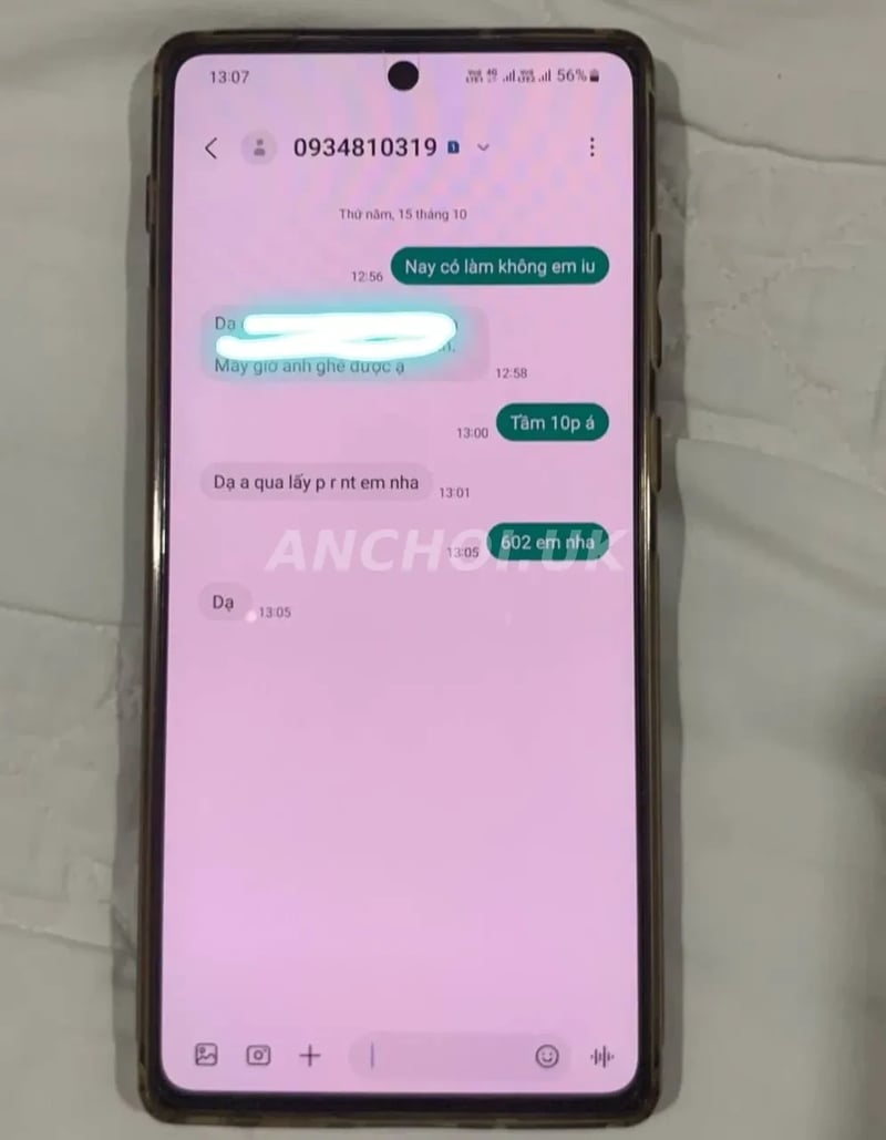 Rất nhẹ nhàng, kiểu như yêu mình luôn ấy, chiều nhiều kiểu nha ae Xinh gái dễ th