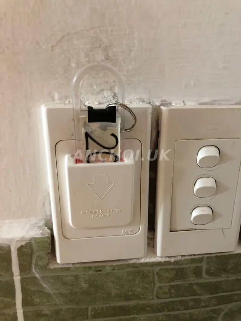 10 điểm. Rất ngon. Hàng họ chất lượng cao. Dịch vụ quá ok. Đẹp, sang, cực chất l