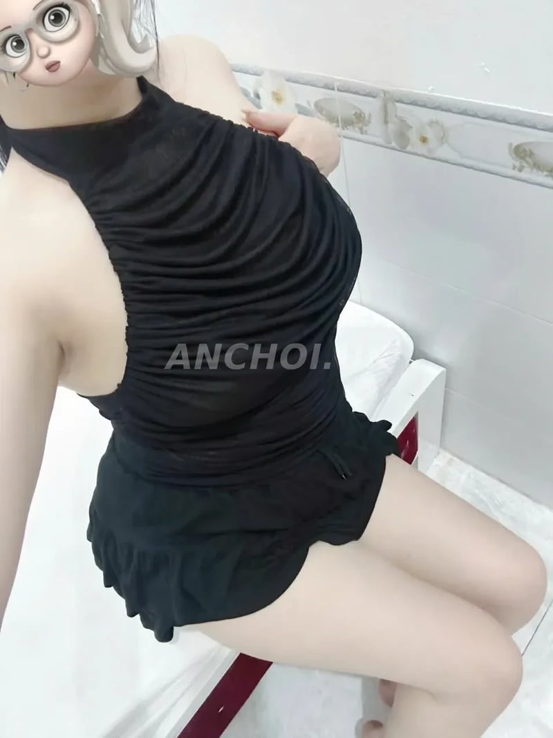 E gái dễ thương chuẩn ngon, gu nhẹ nhàng tình cảm, bím xinh như hình luôn. xứng  — ảnh 2
