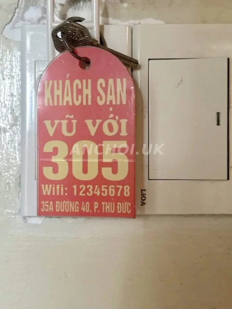 Bé ngon như mô tả, vú to mông to, bú cu muốn tụt cái đầu khấc — ảnh 3