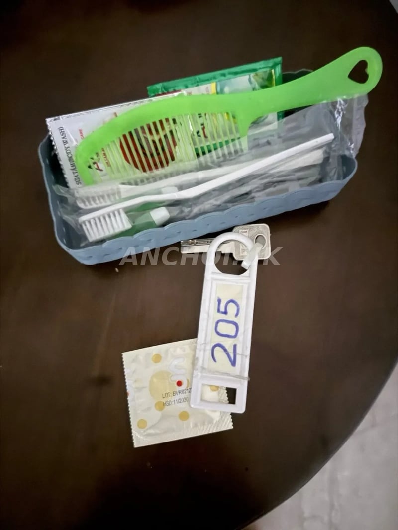 ngoại hình em dễ thương, phục vụ đầy đủ như bài đăng, bú liếm ổn áp, hành sự xon