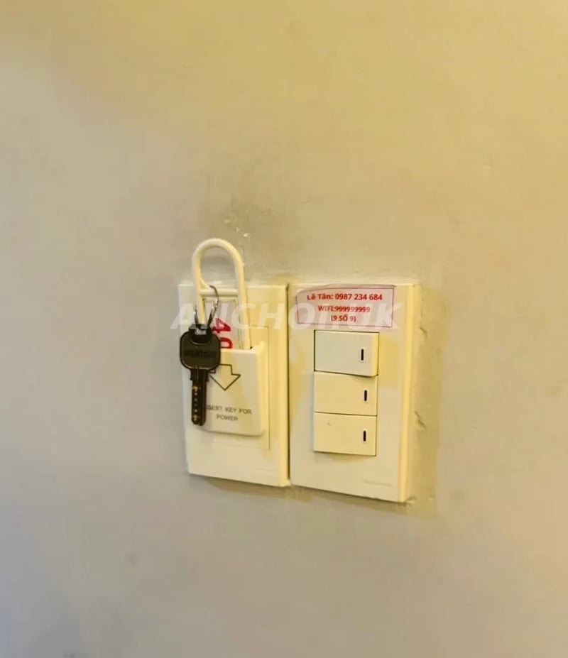 Nhìn em dâm nứng vãi luôn. Chiều khách và không hối thúc, hợp tác mọi tư thế bướ — ảnh 4