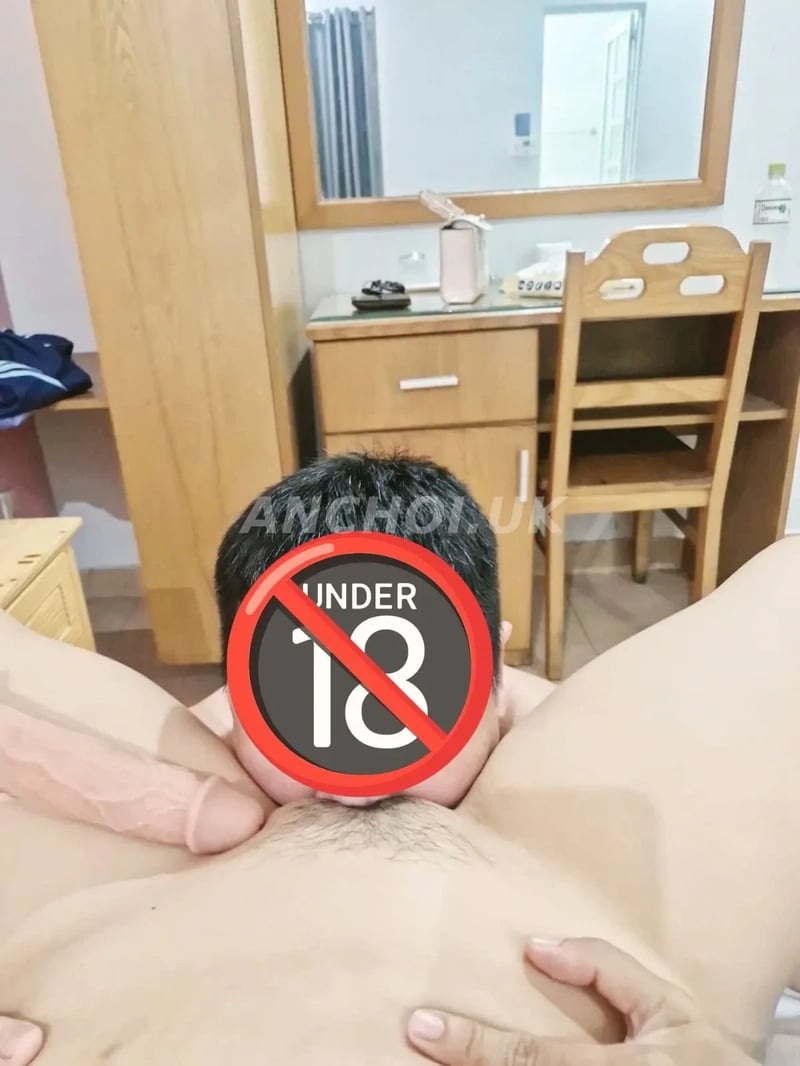 Chơi rất sướng đặc biệt là cầm toy vừa chọt lol vừa bú nghe em rên rỉ mà muốn xu — ảnh 2