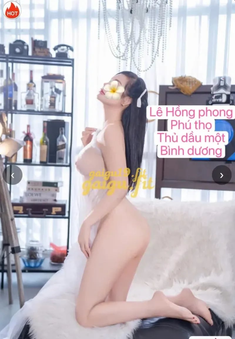 HUYỀN TRANG :Dâm ,Xinh Gái, Dễ Thương Dịu Dàng, Vui Vẻ, Nhiệt Tình  