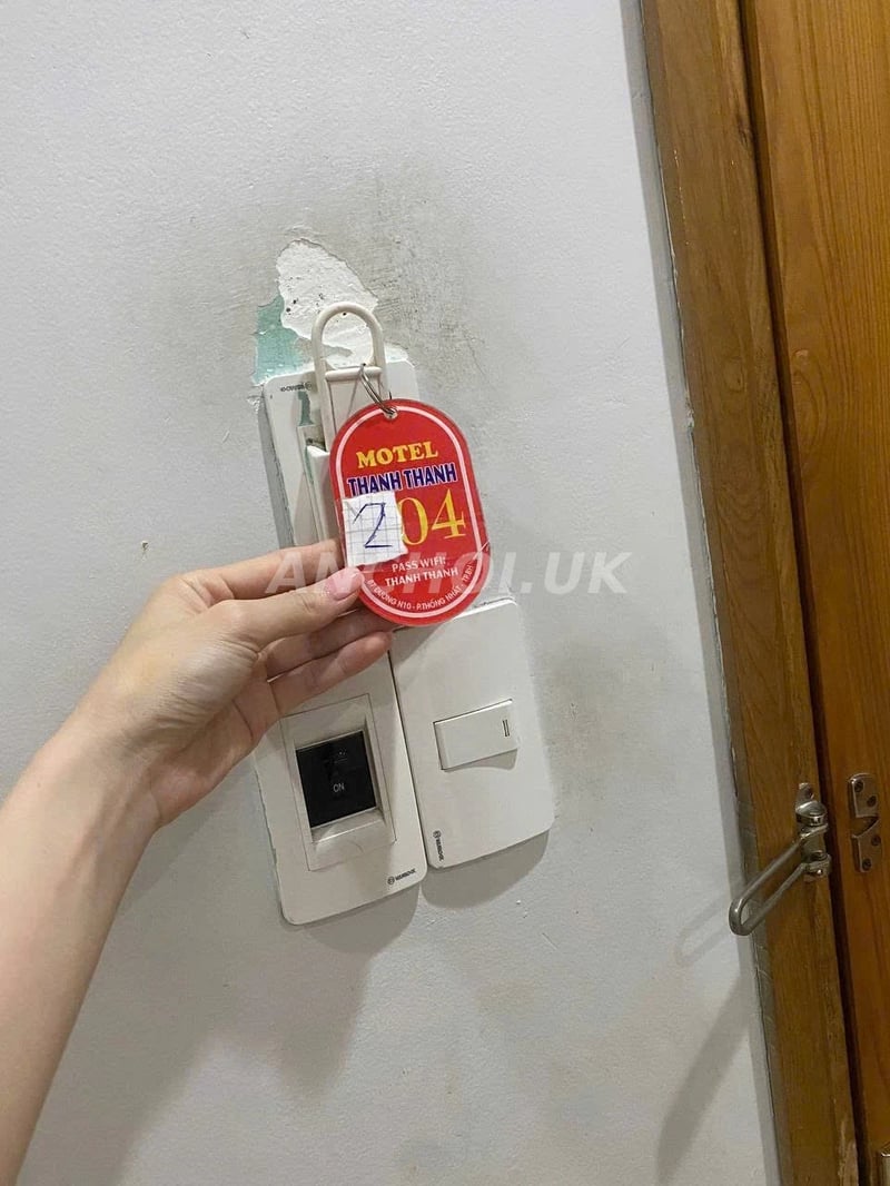 Em mặt xinh phục vụ rất nhiệt tình có tâm, lúc nện em chiều các tư thế, tiếng rê — ảnh 2