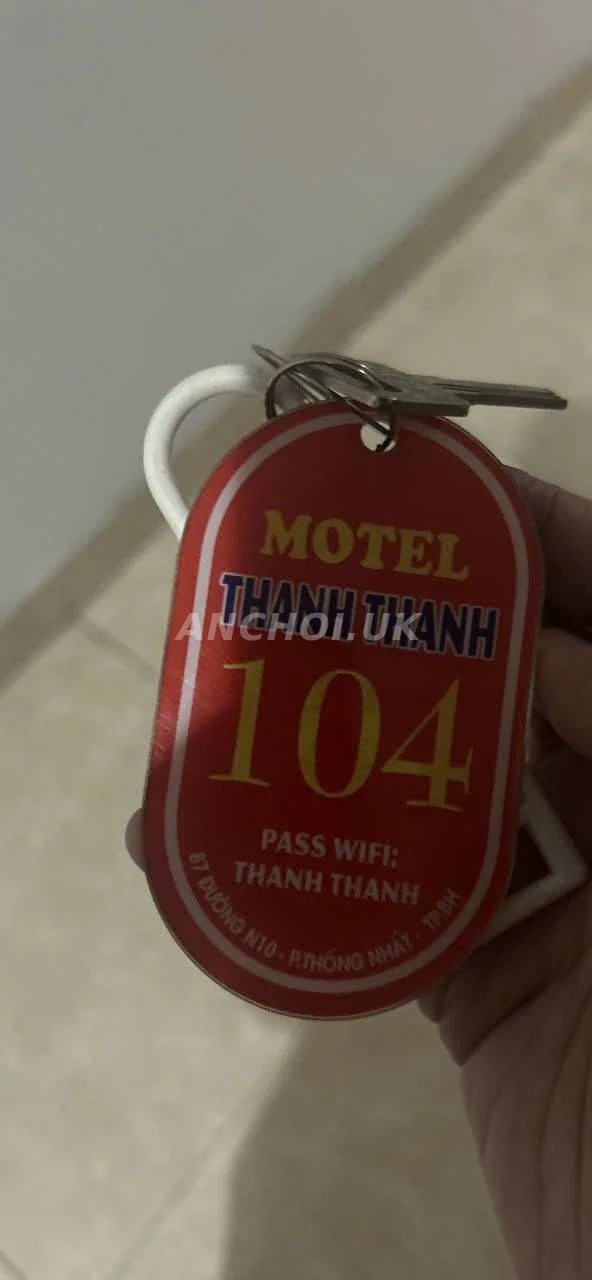 Một em hàng xinh, body rất đẹp nhìn là muốn sở hữu ngay. Gương mặt đẹp với thân 
