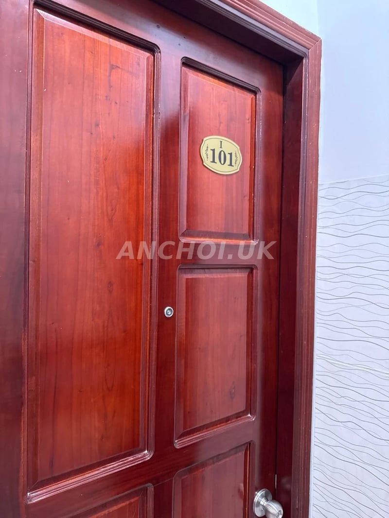 Em Hàng ngon chất lượng vú thật  bóp thoải mái lắm  xinh sạch sẽ thơm tho. — ảnh 2